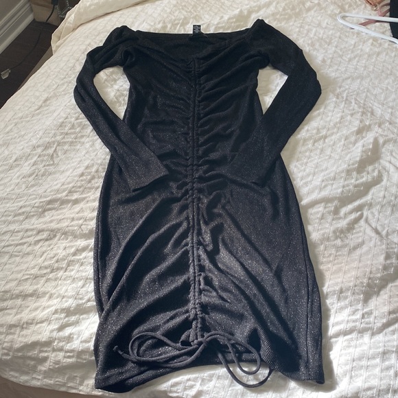 FOREVER 21+ Off Shoulder Longsleeve Black Dress with Silver Sparkle - Picture 2 of 5